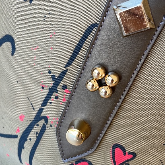 christian louboutin khaki green graffiti signature frangibus tote shopper bag - Picture 2 of 11